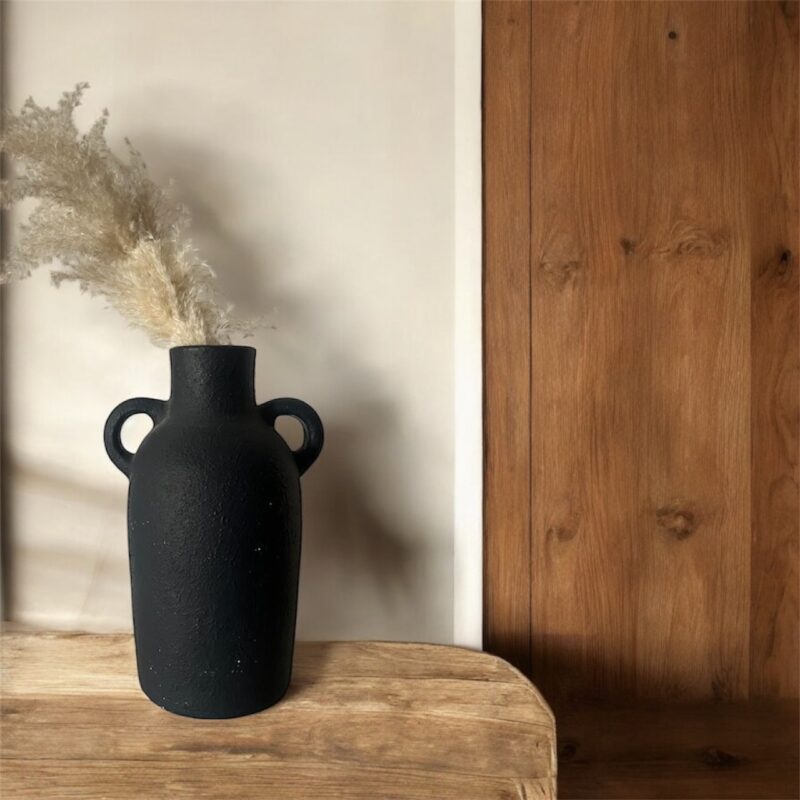 The Obsidian Amphora Vase